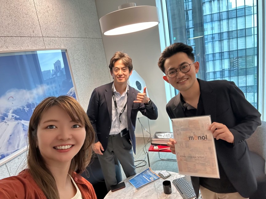 【バギオ/Monol】日本人マネージャーの吉田さんがオフィスへ来てくれました！ - 0