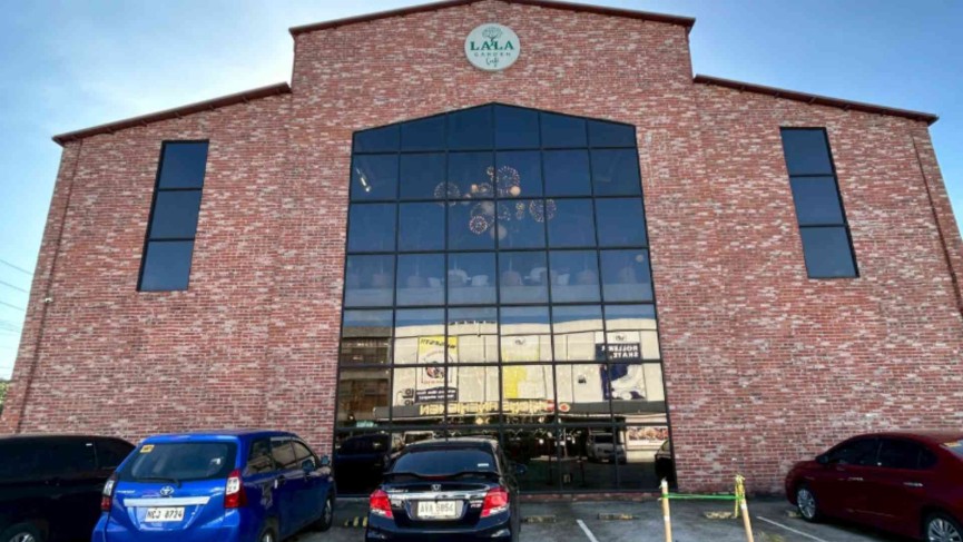 クラーク留学生なら一度が訪れる ～Lala Garden Cafe等 3選～ - 1