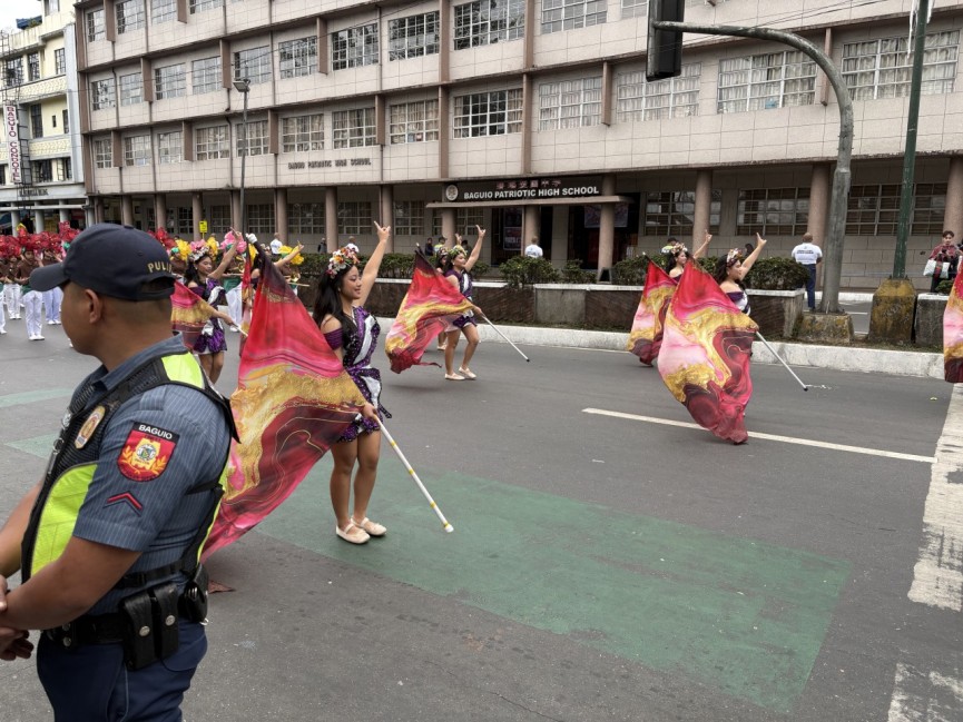バギオ現地スタッフを紹介します。 - 2