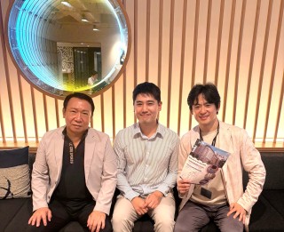  【パナイ島 イロイロ  / Polyglot International Academy 】 PIA校 校長のTOM校長と 日本事務局代表の小園氏が、渋谷オフィスに来てくれました。 