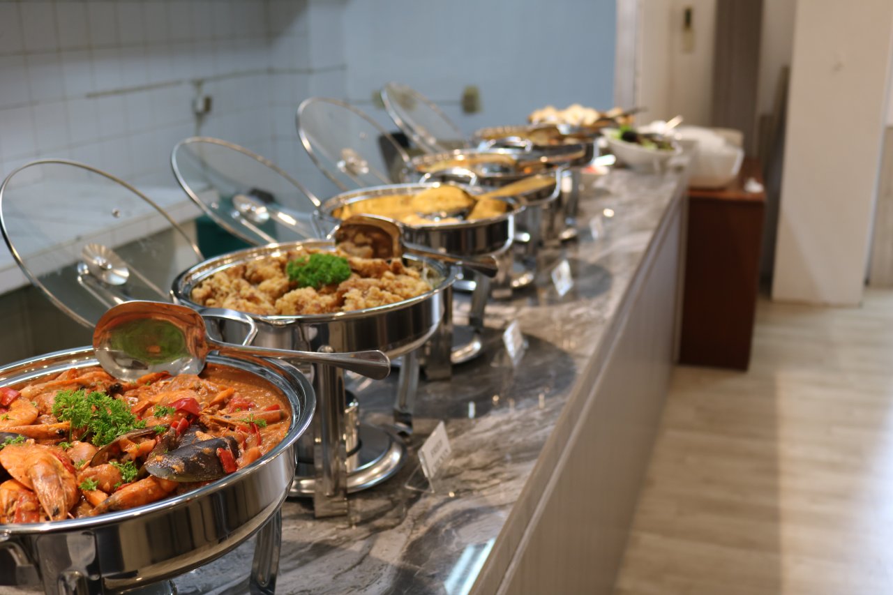 フィリピン留学 Cebu21 - Curious World Academy-Restaurant-9