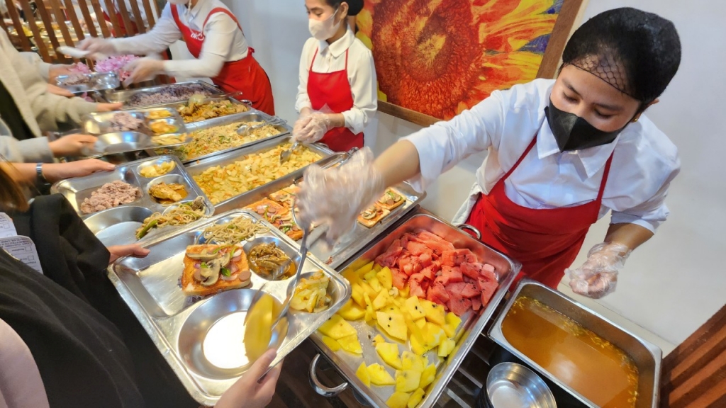 フィリピン留学 Cebu21 - SMEAG Global School(Tarlac Campus)-Meals-14