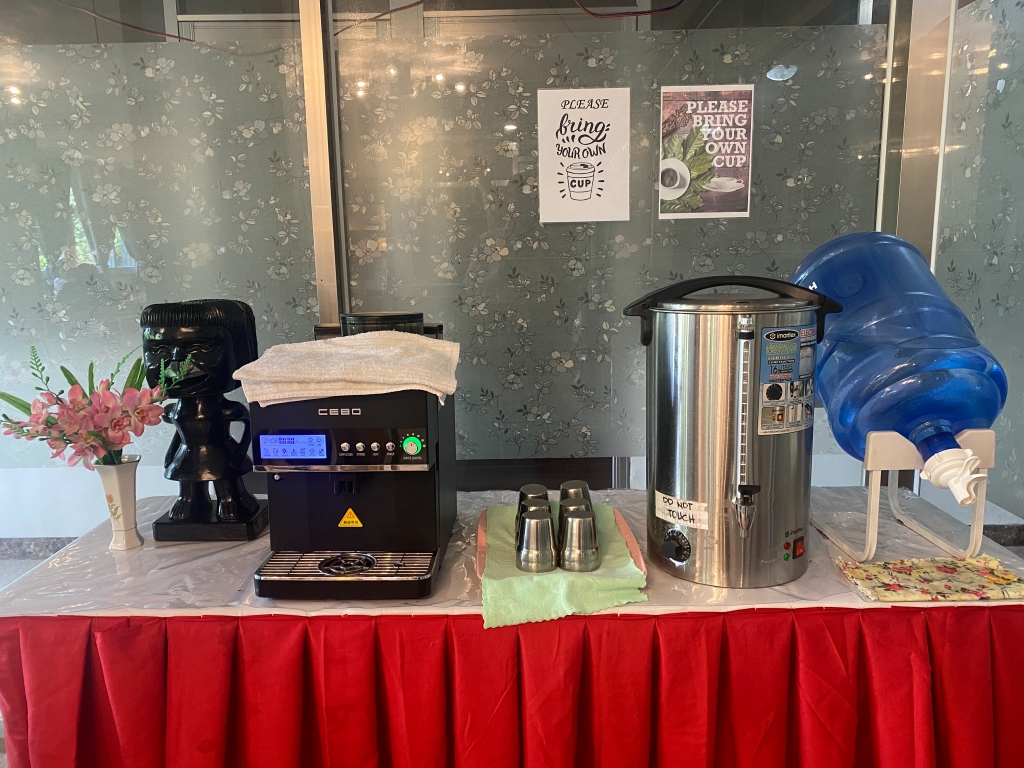 フィリピン留学 Cebu21 - Wales-Cafeteria-12