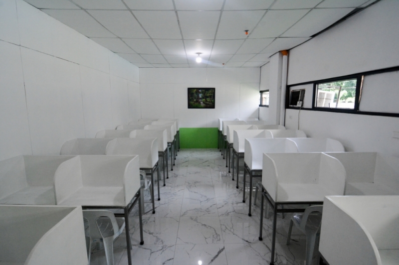フィリピン留学 Cebu21 - E-Room Language Center-Class-12