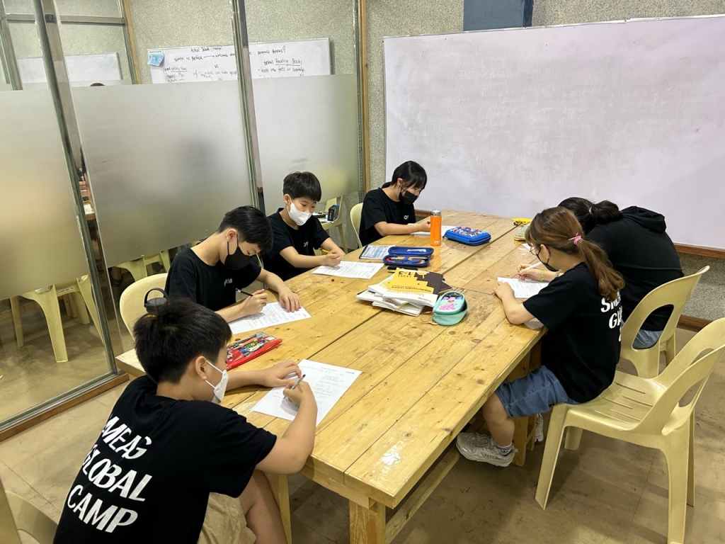 フィリピン留学 Cebu21 - SMEAG Global School(Tarlac Campus)-Class-11